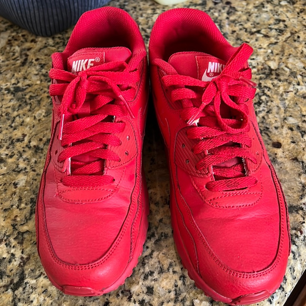 6Y - 7 W Red AirMax -